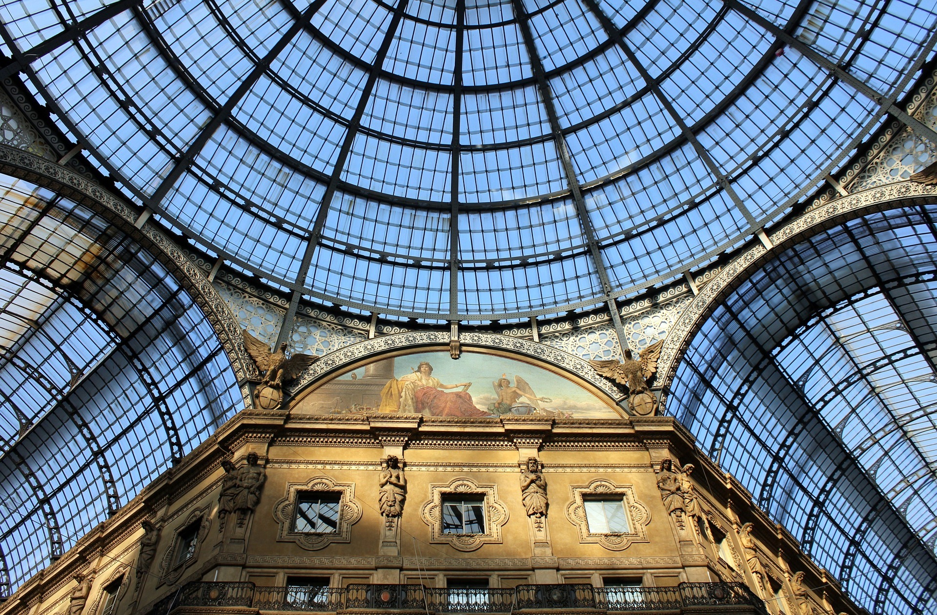 Galleria Vittorio Emanuele – Milano Architecture & Shopping